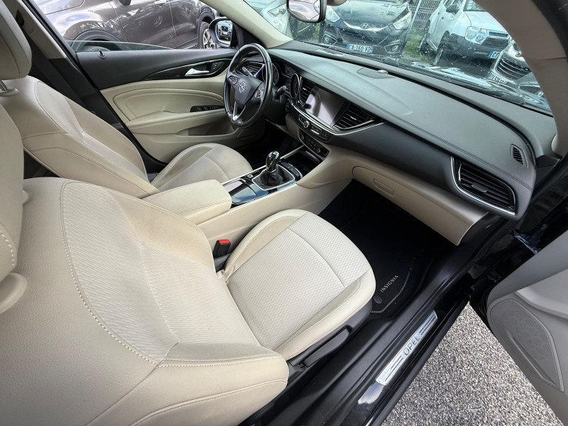 INSIGNIA GRAND SPORT