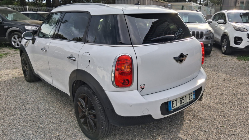 COUNTRYMAN