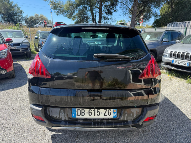 3008 HYBRID4