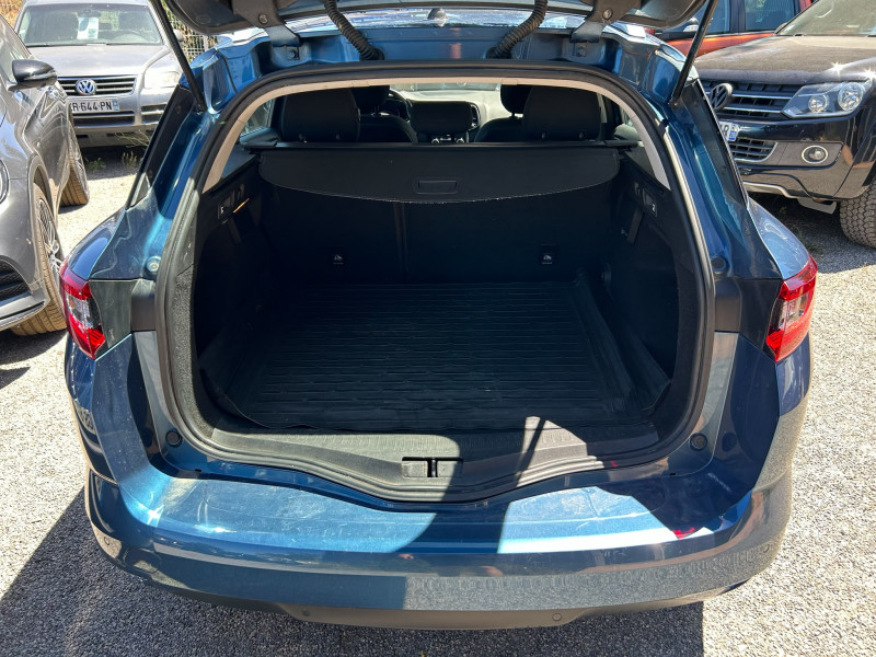 MEGANE IV ESTATE