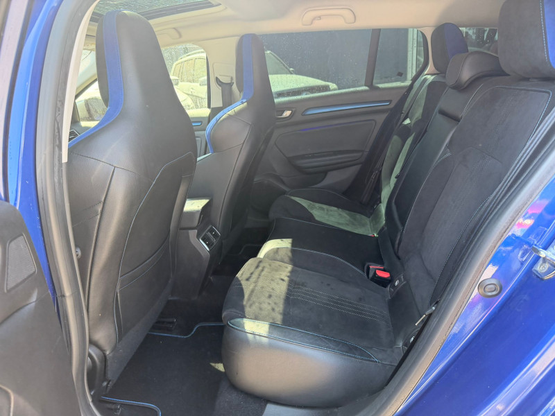 MEGANE IV ESTATE