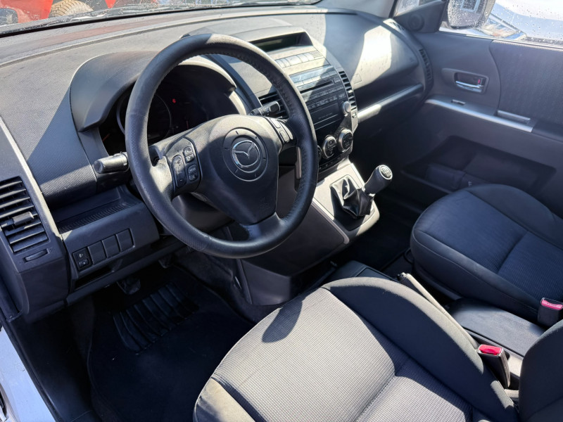 MAZDA 5
