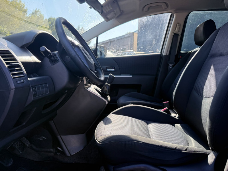 MAZDA 5