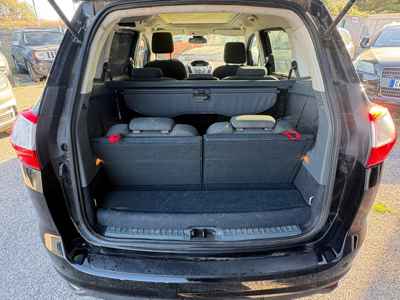 GRAND C-MAX