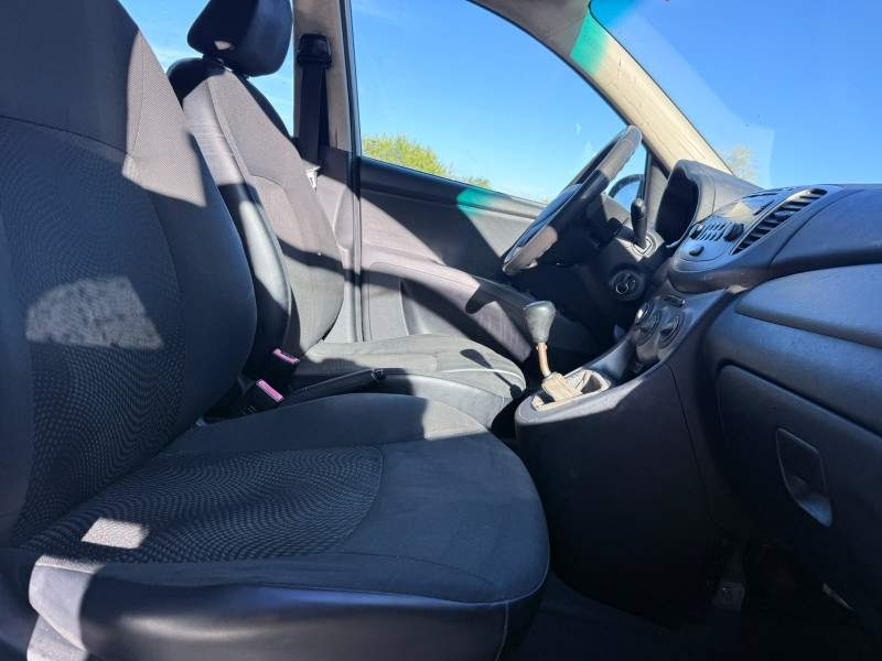 I10